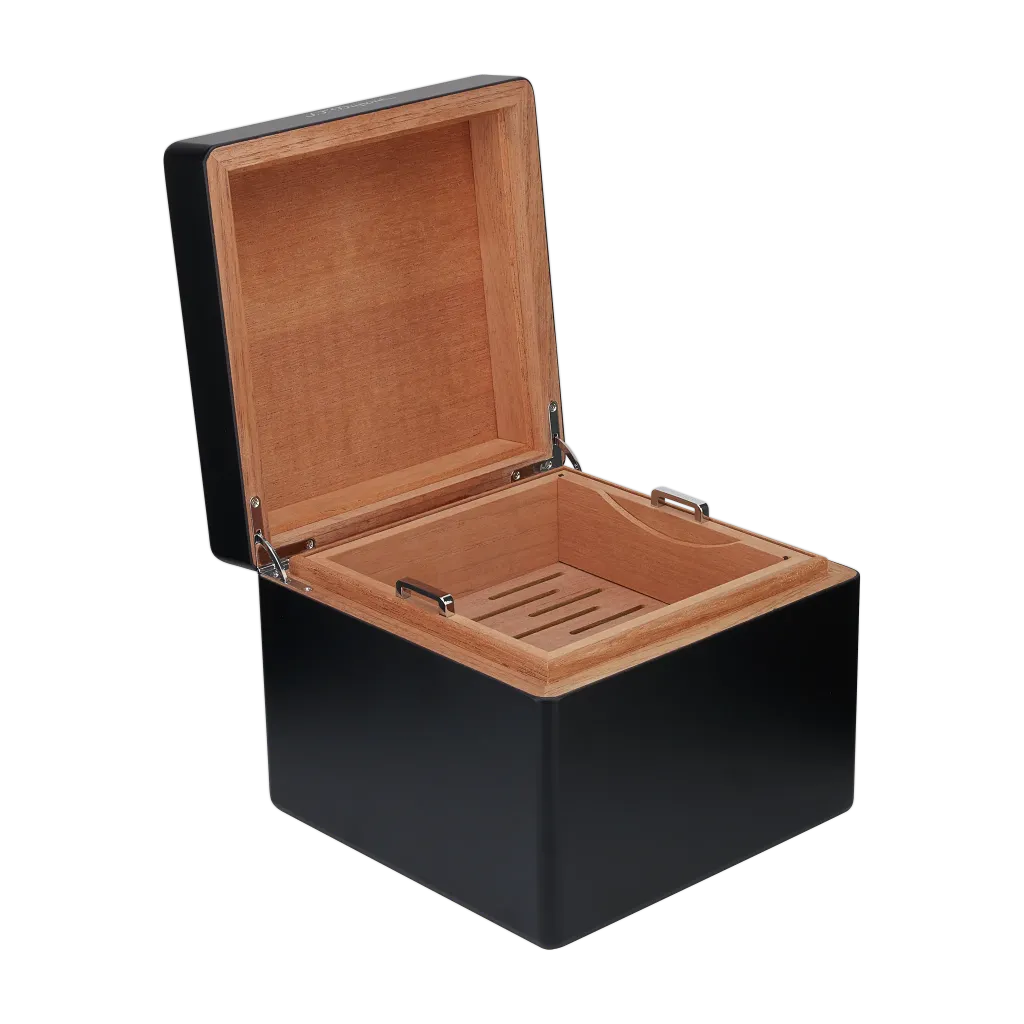 STDUPONT_HUMIDOR_BLACKCASE3.webp